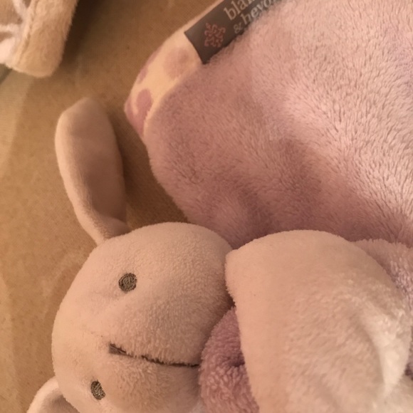 EUC Plush Receiving Blanket & Security Blanket. - Picture 3 of 6